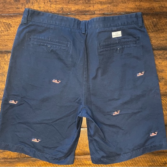 Men’s Vineyard Vines Club Short - Picture 3 of 4